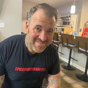 Meet your Posher, Lace